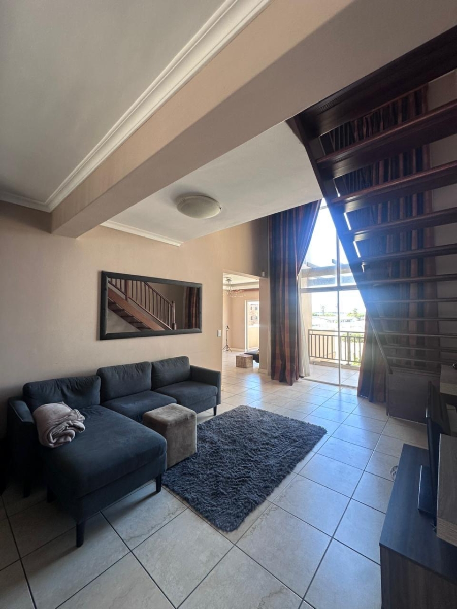 To Let 3 Bedroom Property for Rent in Royal Ascot Western Cape